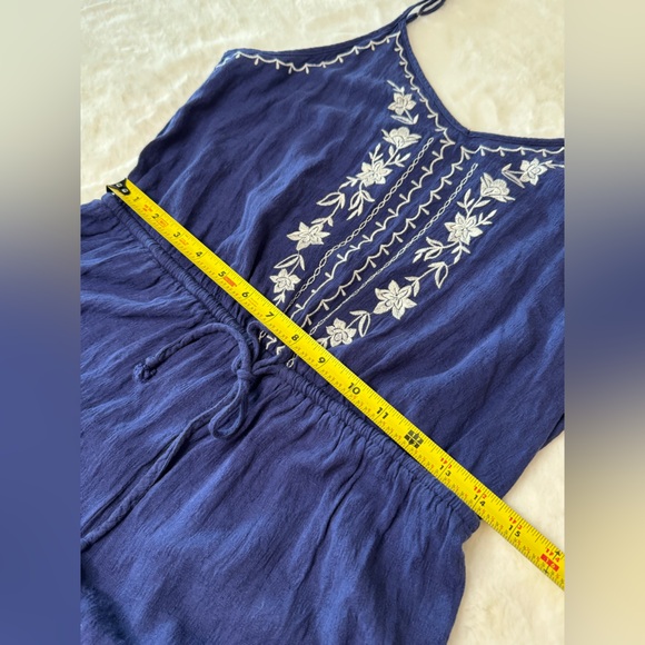 Knox Rose Boho Chic Navy Blue w/ White Floral Embroidery V-Neck Comfy Jumpsuit - Picture 11 of 15